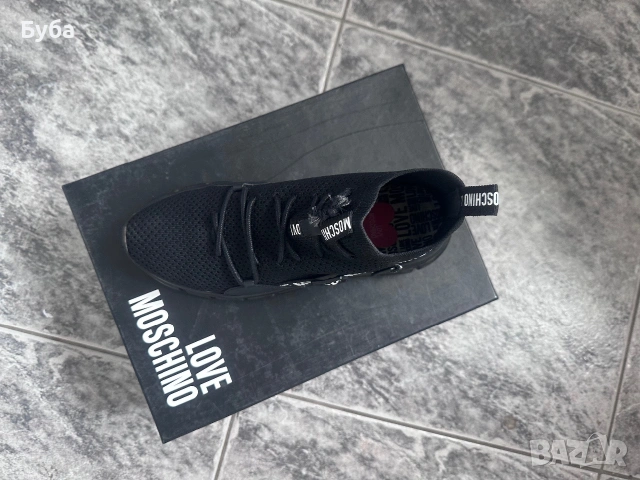 Дамски обувки MOSCHINO, снимка 2 - Дамски ежедневни обувки - 55008859