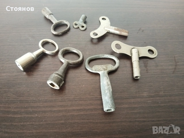 Клучове за навиване на часовници. , снимка 2 - Други ценни предмети - 54635332