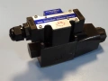 Хидравличен разпределител JUN CHENG DWH-GO2-B2-A240-10 directional valve 220V, снимка 4