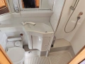 Hymer голяма 4 местна каравана - подходяща за Стационарна, снимка 8