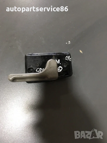 Дръжка за задна лява врата за Mercedes VW OR W906 Sprinter Crafter A9067400088