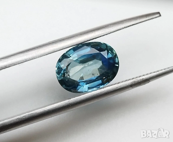 Красив естествен син сапфир с отличен размер 1,92 карата! Сертификат!, снимка 6 - Други - 54196345