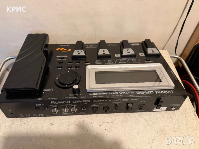 ROLAND GR-55 Китарен Синтезайзер Ефект, снимка 8 - Китари - 54844257