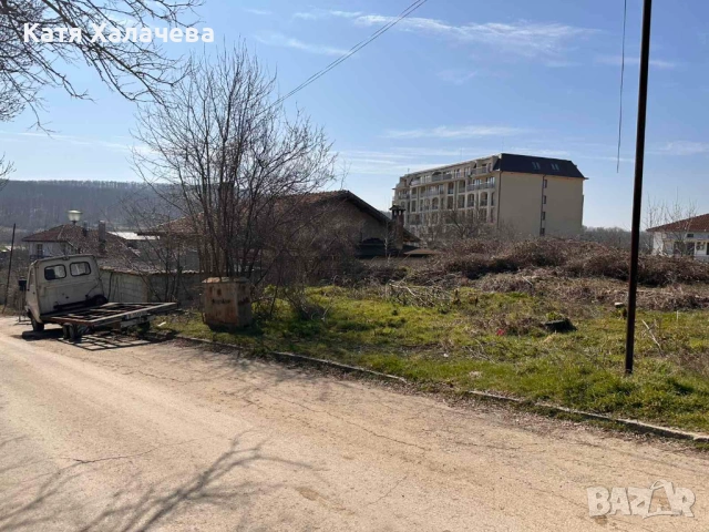 Представяме за продажба атрактивен парцел в регулация с отлична локация, близо до центъра на Шкорпил, снимка 11 - Парцели - 54379602