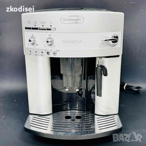Кафемашина DELONGHI ESAM3200.S