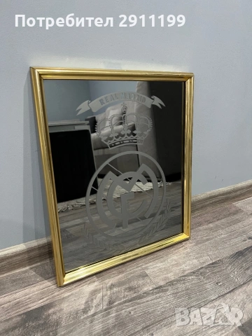 Картина огледало с герба на Реал Мадрид, снимка 2 - Фен артикули - 54304107