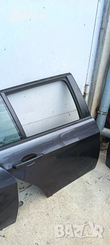 врата врати бмв е91 bmw e91, снимка 5 - Части - 55022806