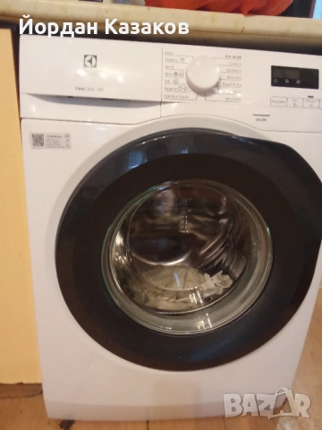 Пералня Electrolux EW2F527BE – като нова, 1 месец, гаранция“, снимка 2 - Перални - 53980141