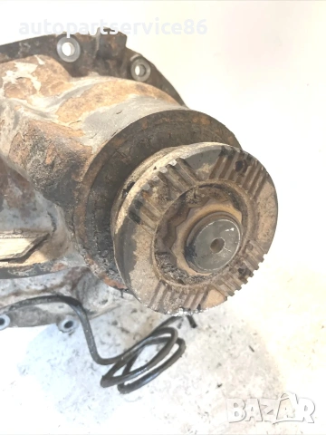 Заден диференциал за Mercedes Vario 815 / 814 / 812 предавателно число 3.636 004401163, снимка 2 - Части - 55239755