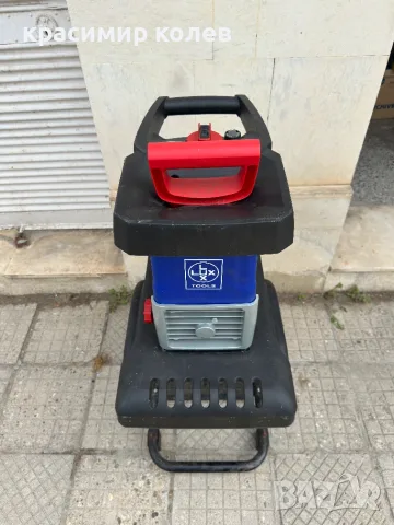 валова дробилка за клони "LUX Tools"/2800W/, снимка 2 - Градинска техника - 55301697