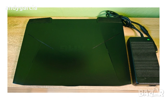 Schenker XMG/Core i7-7700K/NVidia GTX 1080 8GB/16GB RAM/512GB NVMe+1TB HDD/17.3 2K QHD IPS 120Hz, снимка 4 - Лаптопи за игри - 54669434