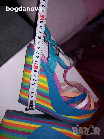 Цветни летни сандали на платформа Fabiano, снимка 9 - Сандали - 54047812