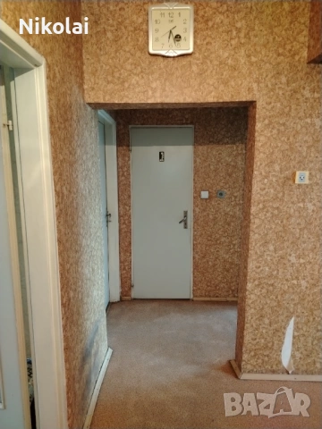Продавам тристаен не преходен апартамент. , снимка 16 - Апартаменти - 54208534