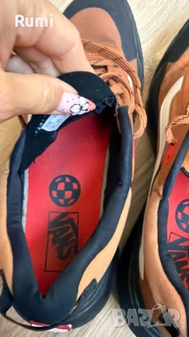 Оригинални маратонки Vans MTE Crosspath ! 43 н, снимка 7 - Маратонки - 51724896
