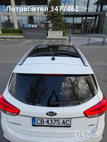 Продава Kia Carens, семеен автомобил в отлично състояние, снимка 11 - Автомобили и джипове - 55129619