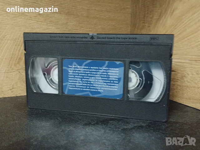 Видеокасета " Плачът на Слънцето" VHS, снимка 4 - Други жанрове - 55166387