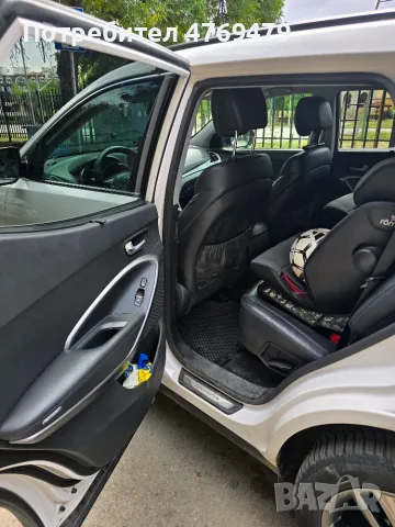 Hyundai Santa Fe 2.2 CRDi 197 к.с. 4WD AUTOMATIC • PANORAMA • 7 МЕСТА • КОЖА • SELF PARKING, снимка 10 - Автомобили и джипове - 55653329