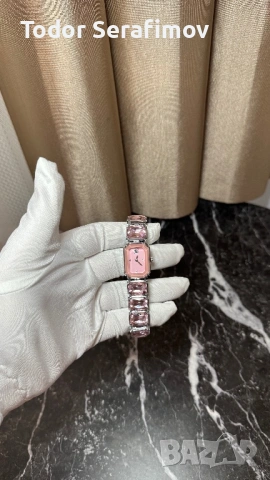 Дамски часовник Swarovski, снимка 2 - Дамски - 54728009