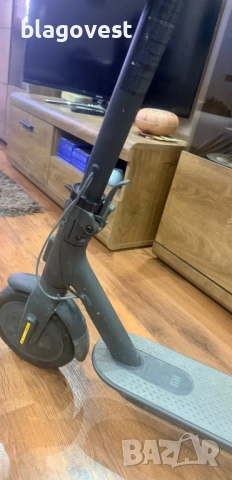 Електрическа тротинетка HIAOMI 1, снимка 4 - Велосипеди - 54024869