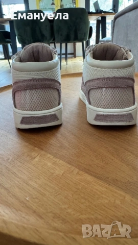 Кожени маратонки , снимка 3 - Детски маратонки - 54002684