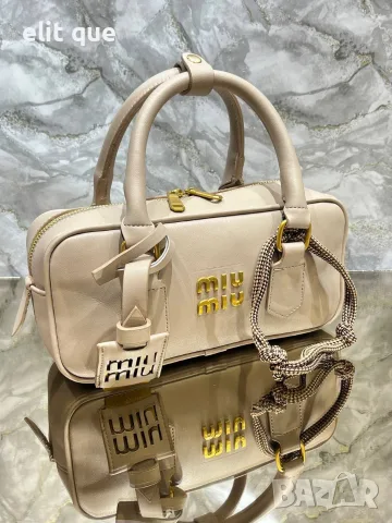 miu miu дамски чанти , снимка 2 - Чанти - 55579758