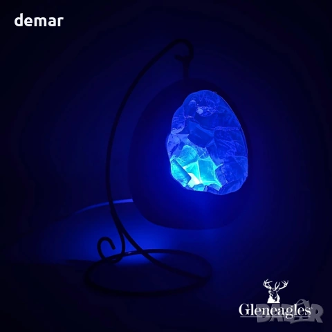 Gleneagles Кристална лампа от син флуорит, LED нощна лампа, декоративно осветление с USB, снимка 7 - Настолни лампи - 54910098