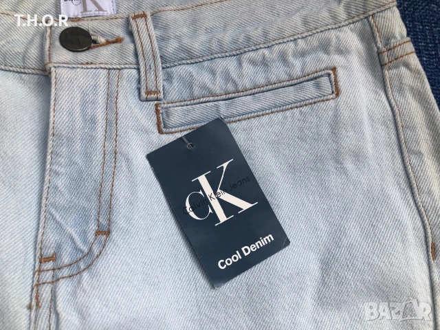 Calvin Klein Denim Shorts ОРИГИНАЛ дамски къси дънки - S/M, снимка 5 - Къси панталони и бермуди - 54981985