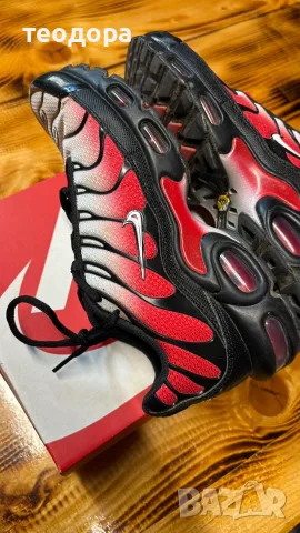 Nike TN Air Max Plus Black Fiery Red, снимка 13 - Маратонки - 55682043