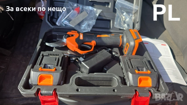 Акумулаторна ножица UKC 48V с 2 батерии + куфар Код P2236, снимка 2 - Други инструменти - 54232789