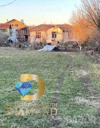 Стара къща в село Езерово общ. Първомай, снимка 2 - Къщи - 48625577