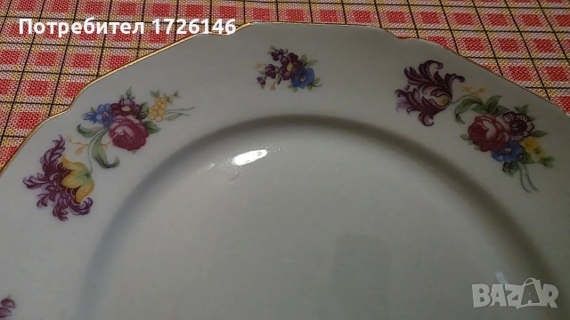 Порцеланови чинии със златен кант Heinrich & Co, Bavaria, Germany - 5 броя, снимка 4 - Чинии - 54045175