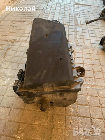 Кутия въздушен филтър Audi a3, снимка 3 - Части - 54316992