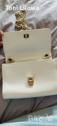 Mario by Mario Valentino , снимка 10 - Чанти - 54094988