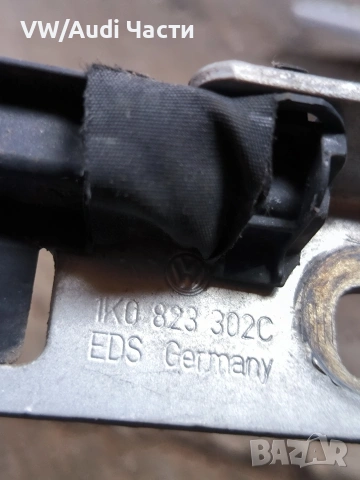 Панти преден капак за Голф 5 Volkswagen Golf 5 Passat Touran , снимка 2 - Части - 54562443