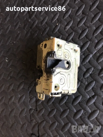 Преден ляв заключващ механизъм за врата за Opel Movano (2005) 