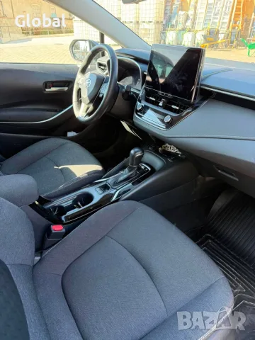 Toyota Corolla 1.8 hybrid, снимка 5 - Автомобили и джипове - 55617201