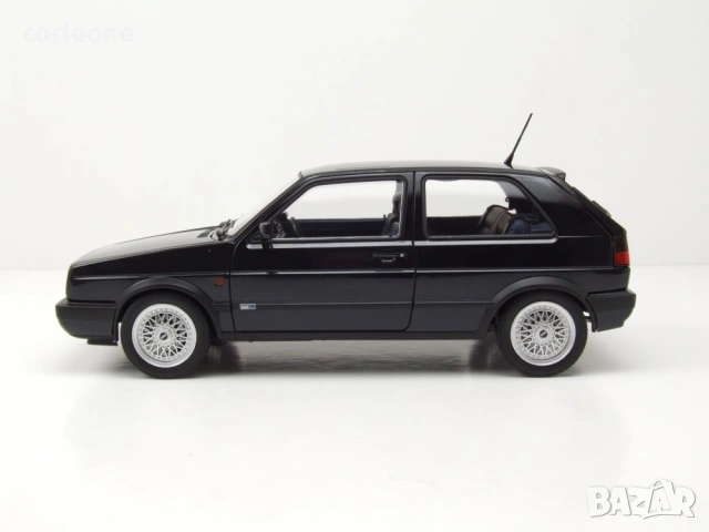 VW Golf 2 GTI Edition 1991 - мащаб 1:18 на Norev моделът е нов в кутия, снимка 3 - Колекции - 54855120