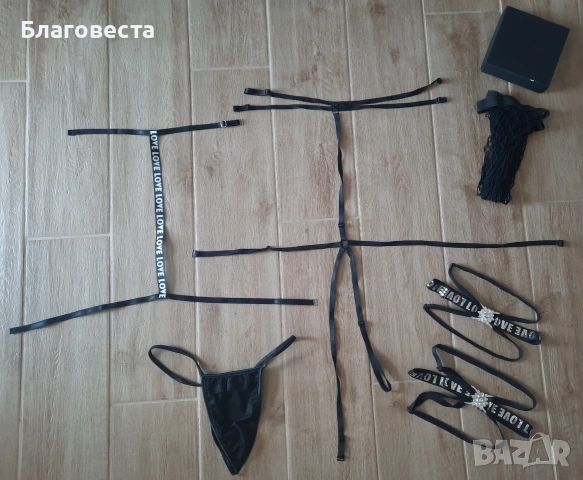 Еротичен комплект- харнес за тяло Promees, жартиер и прашка