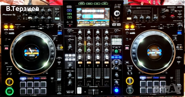 Pioneer XDJ-XZ 4-канален професионален контролер