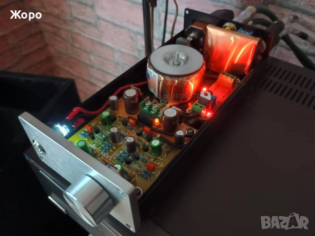 ⏯️Клип. MOFI - Class A solid state discrete transistored preamplifier, снимка 2 - Ресийвъри, усилватели, смесителни пултове - 55187107