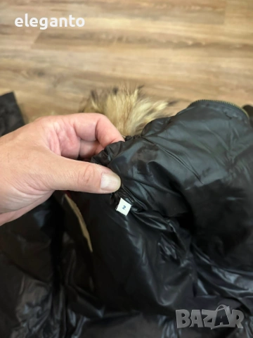 Оригинална дамска зимна пухена парка Moncler Black down Parka , 2/S размер, снимка 6 - Якета - 54579949