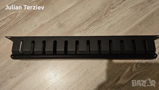 Органайзер за комуникационен шкаф 