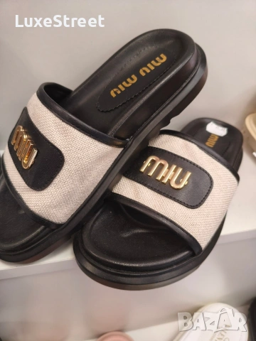 MIU MIU 🤍Дамски Чехли 