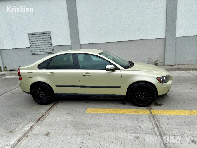 Volvo S40 2.0d, снимка 5 - Автомобили и джипове - 54694380