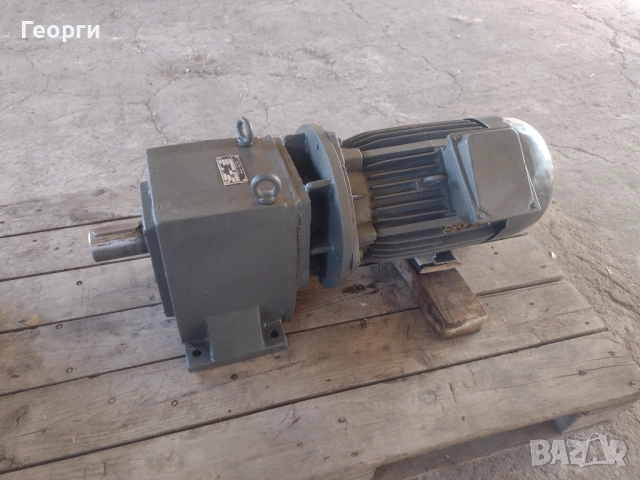 Мотор редуктор, снимка 11 - Други машини и части - 54306654