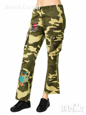 Нови дамски карго дънки Ed Hardy камуфлаж, размер 27, снимка 2 - Дънки - 54911911