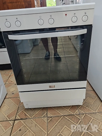 Свободно стояща печка с керамичен плот Voss Electrolux с 2 години гаранция! , снимка 3 - Печки, фурни - 55005558