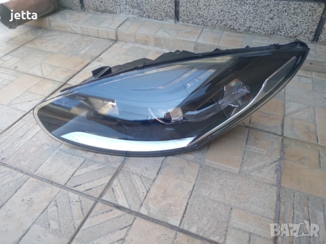 Ляв фар за Рено Меган 3 фейслифт 2014-2016г 260609865r