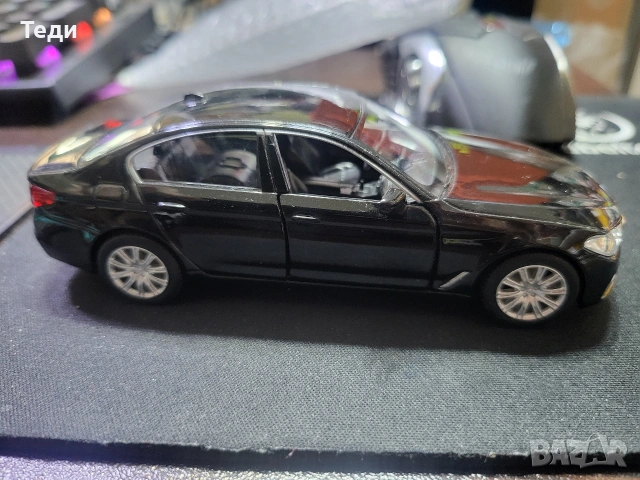 BMW M5 макет M550, снимка 9 - Аксесоари и консумативи - 54709079