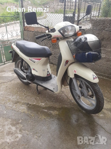 Продавам-Хонда sh 50